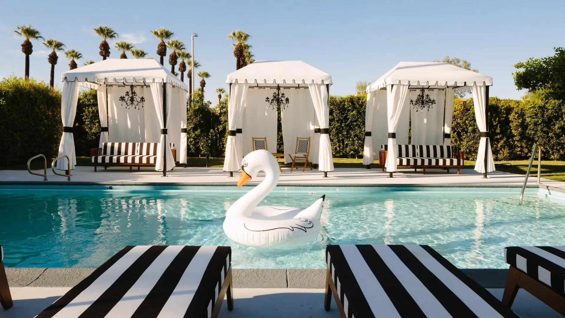 Hotel El Cid By Avantstay Chic Hotel In Palm Springs W Pool