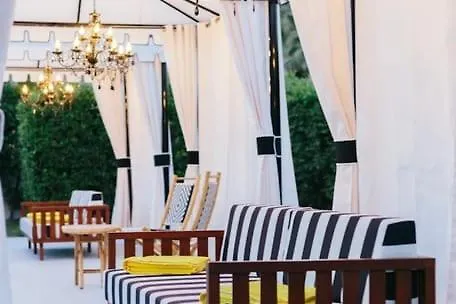 Hotel El Cid By Avantstay Chic Hotel In Palm Springs W Pool