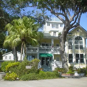 The River Lily Bed & Breakfast Daytona Beach